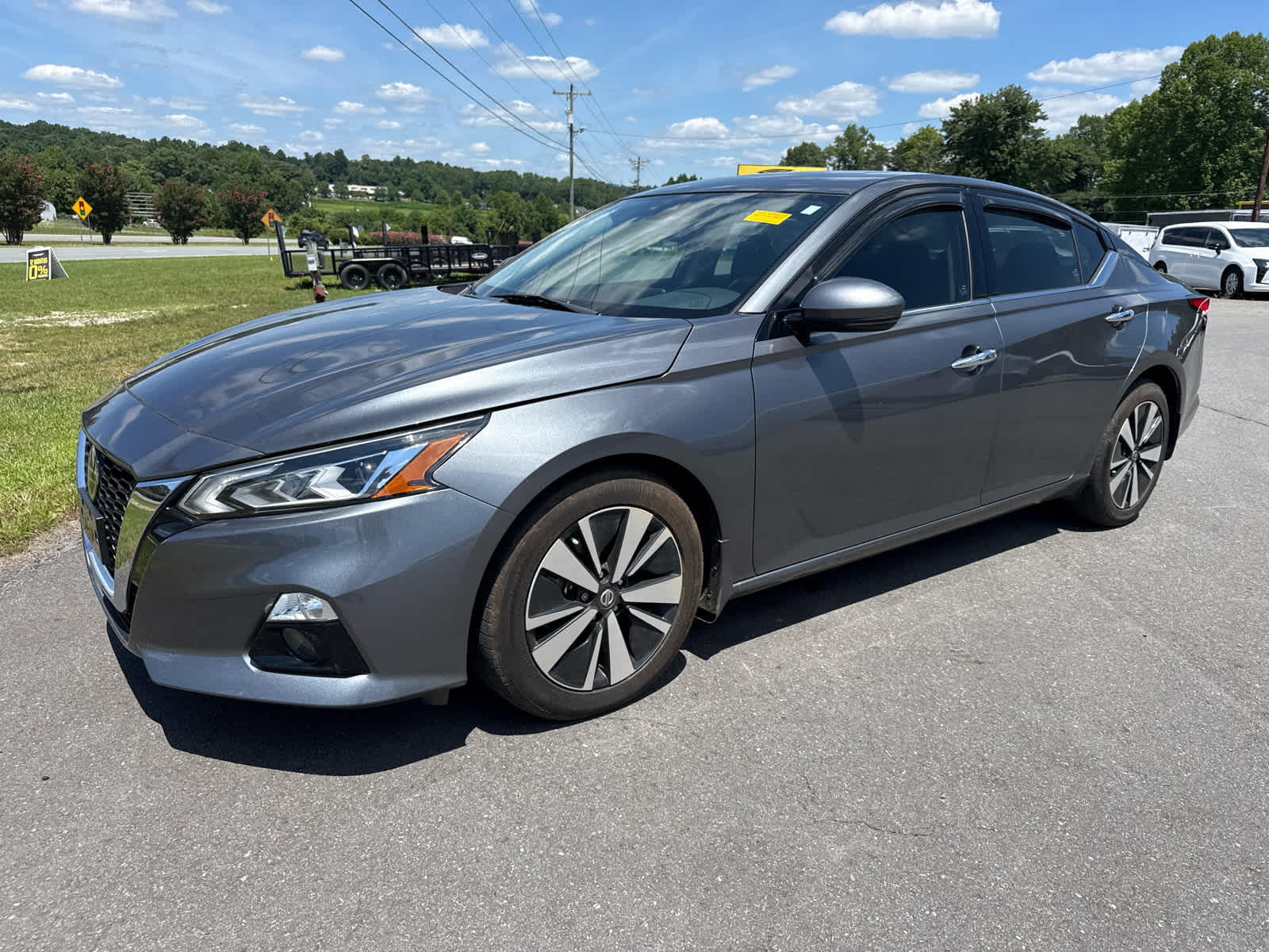 2022 Nissan Altima SL FWD