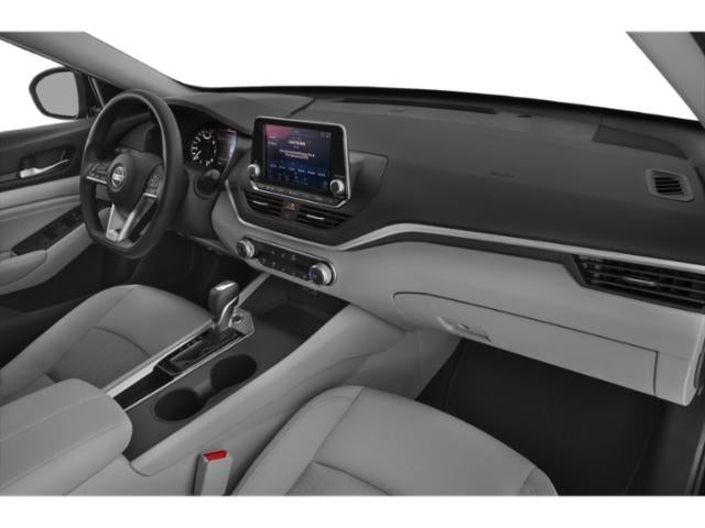 2022 Nissan Altima SL FWD