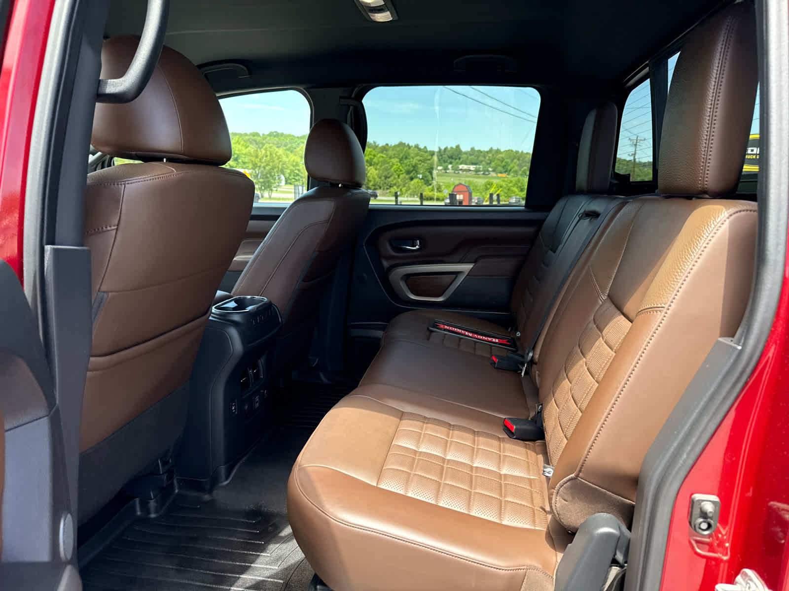 2021 Nissan TITAN Crew Cab Platinum Reserve 4x4