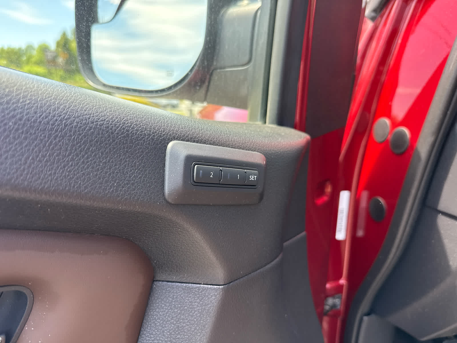 2021 Nissan TITAN Crew Cab Platinum Reserve 4x4