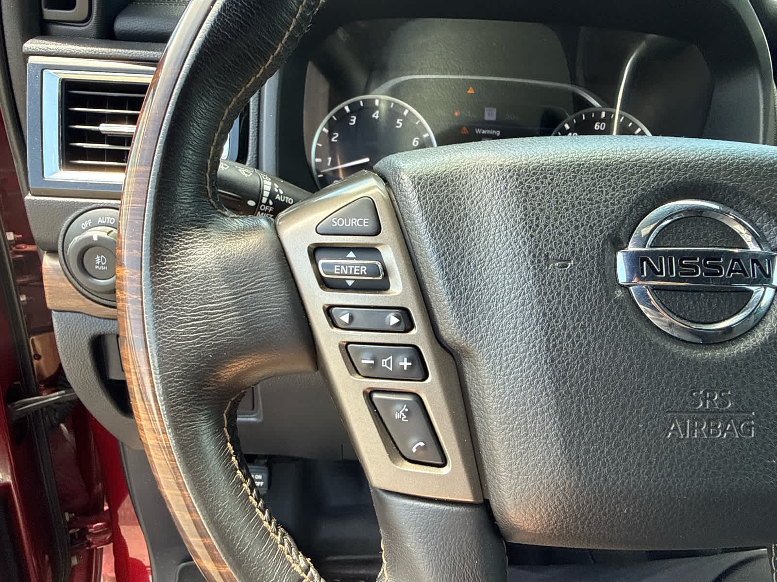 2021 Nissan TITAN Crew Cab Platinum Reserve 4x4