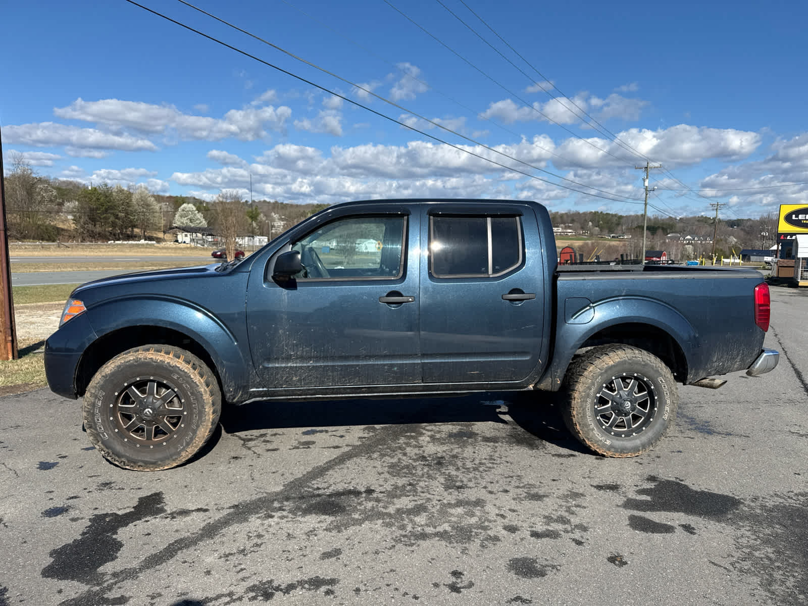 2019 Nissan Frontier SV