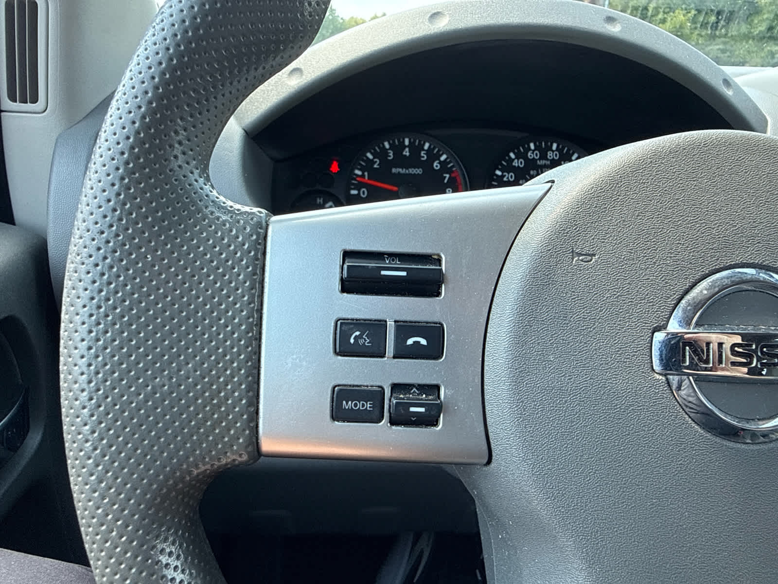 2020 Nissan Frontier SV