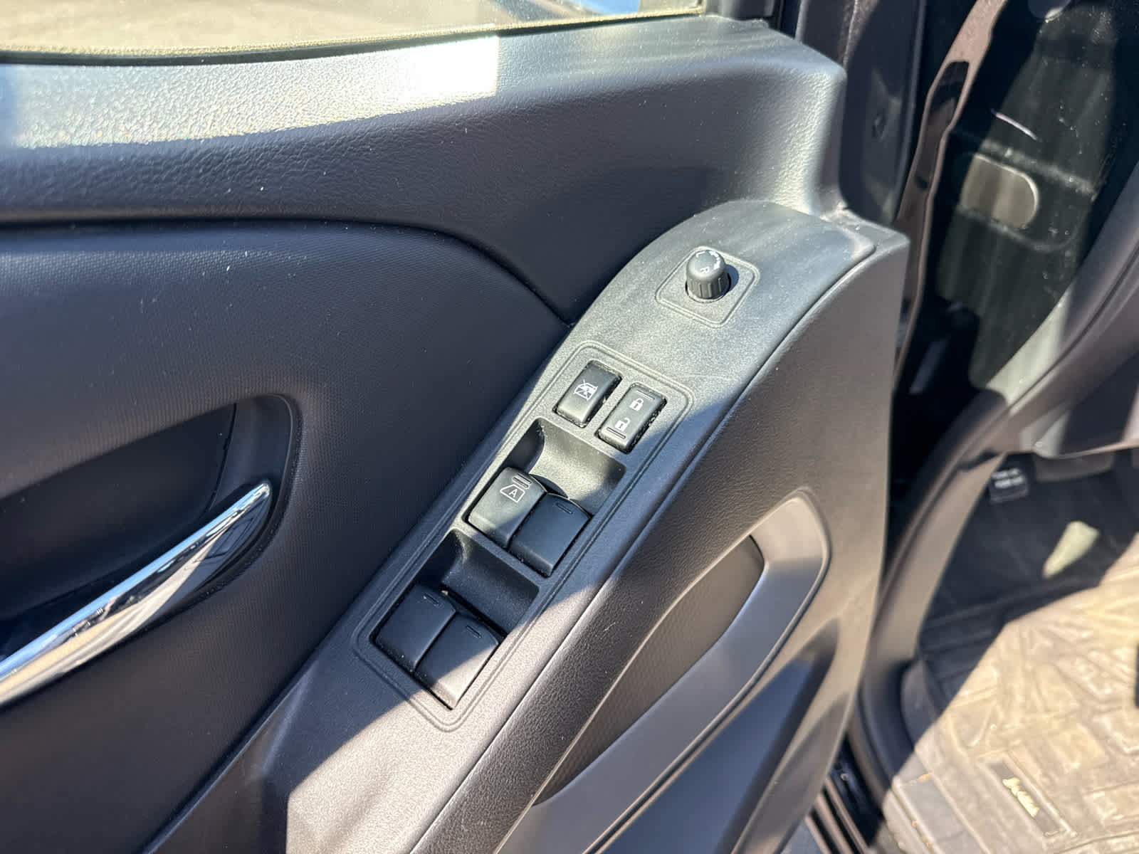 2023 Nissan Frontier Crew Cab SV 4x4