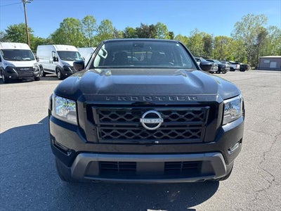 2023 Nissan Frontier Crew Cab SV 4x4