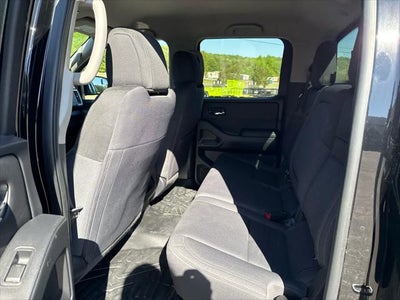 2023 Nissan Frontier Crew Cab SV 4x4