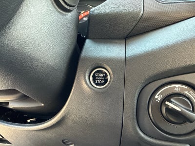 2023 Nissan Frontier Crew Cab PRO-4X 4x4