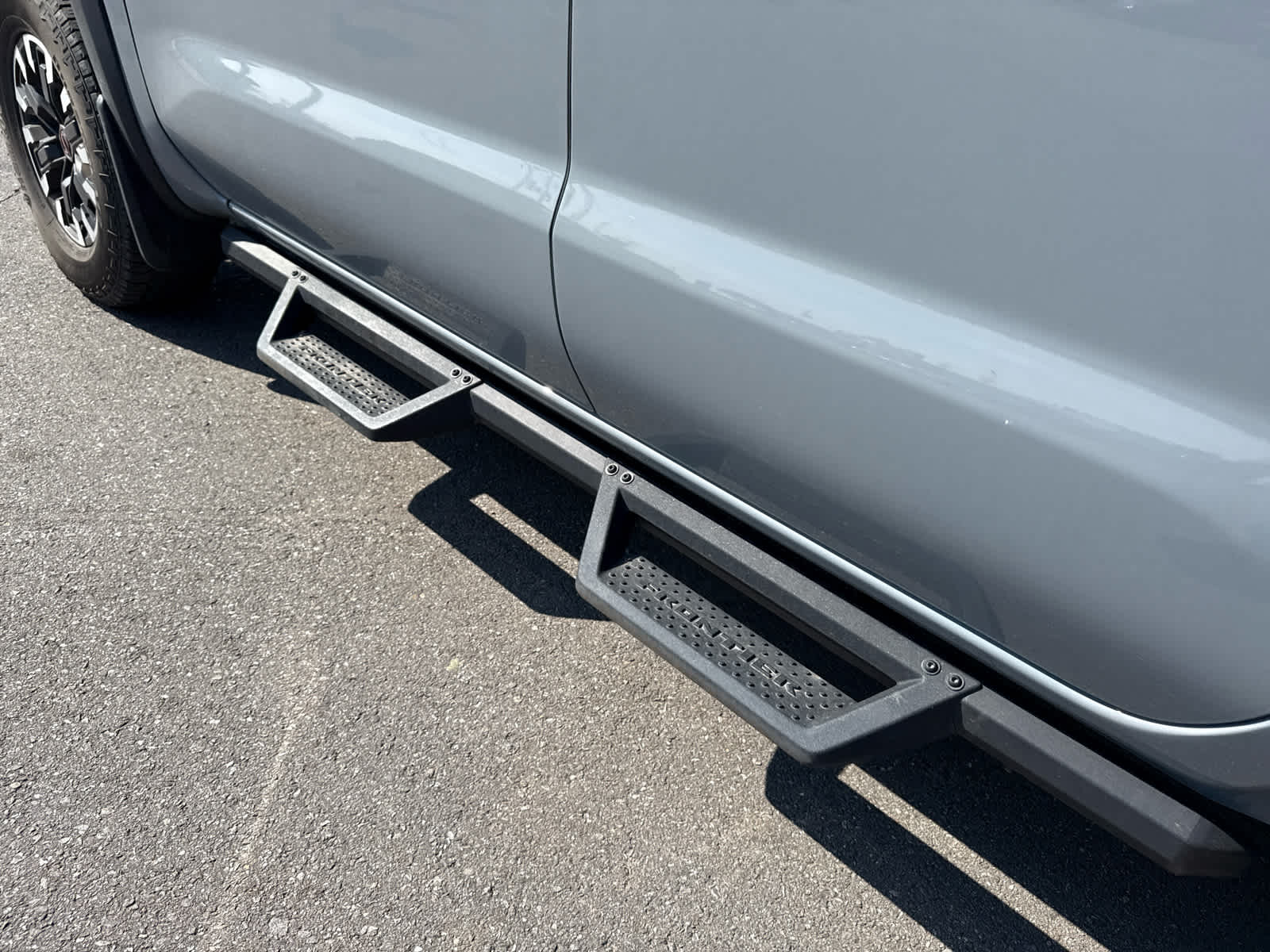 2023 Nissan Frontier Crew Cab PRO-4X 4x4