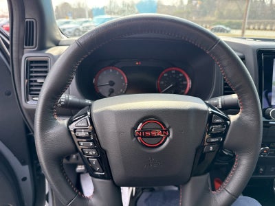2023 Nissan Frontier Crew Cab PRO-4X 4x4
