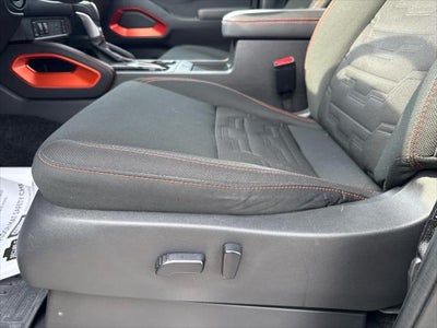 2023 Nissan Frontier Crew Cab PRO-4X 4x4