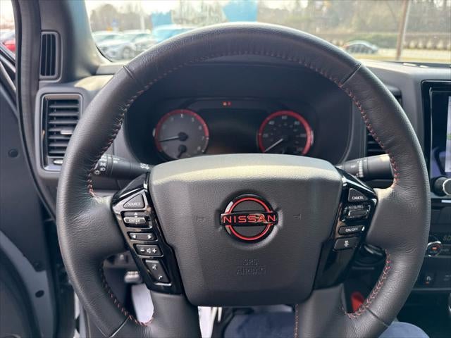2023 Nissan Frontier Crew Cab PRO-4X 4x4