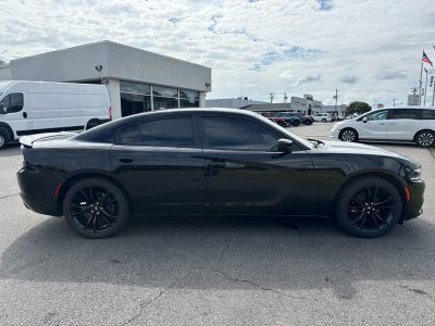 2018 Dodge Charger SXT RWD