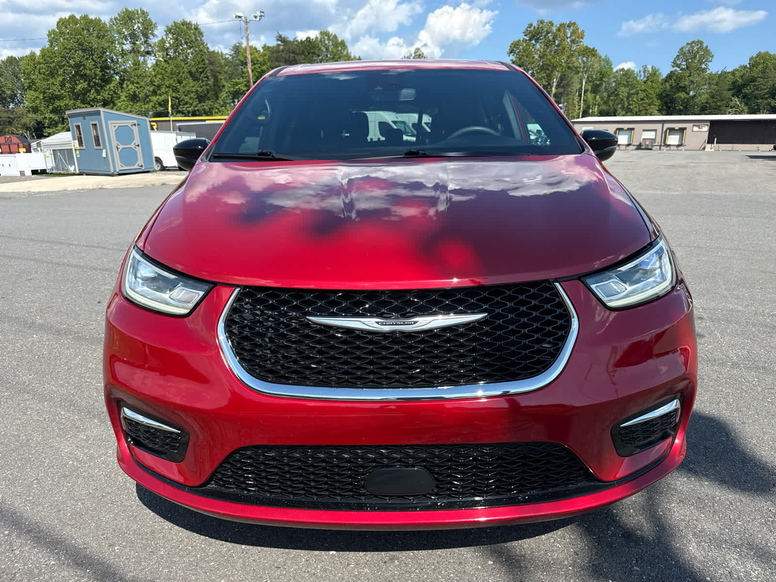 2025 Chrysler Pacifica Select