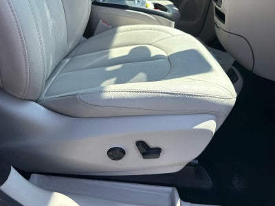 2021 Chrysler Pacifica Hybrid Touring L