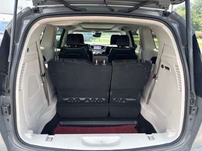 2022 Chrysler Pacifica Limited AWD