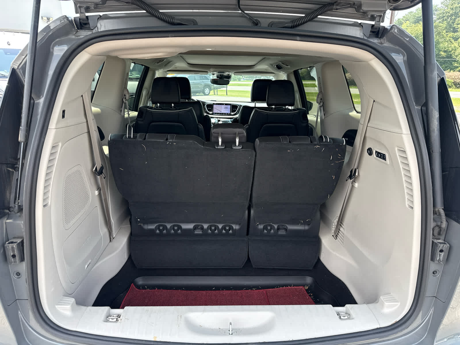 2022 Chrysler Pacifica Limited AWD