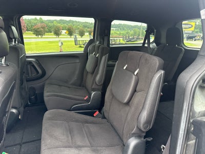 2018 Dodge Grand Caravan SE Plus