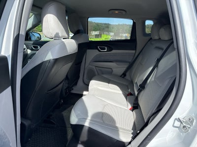 2022 Jeep Compass Latitude FWD