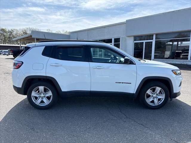 2022 Jeep Compass Latitude FWD