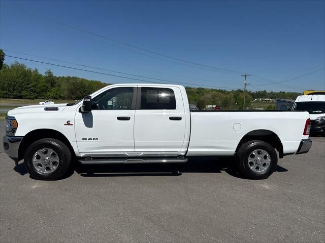 2024 RAM 3500 Big Horn Crew Cab 4x4 8' Box
