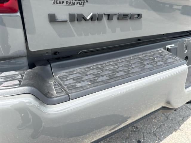 2026 RAM 2500 Limited Mega Cab 4x4 6'4' Box