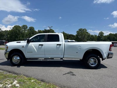 2024 RAM 3500 Big Horn Crew Cab 4x4 8' Box