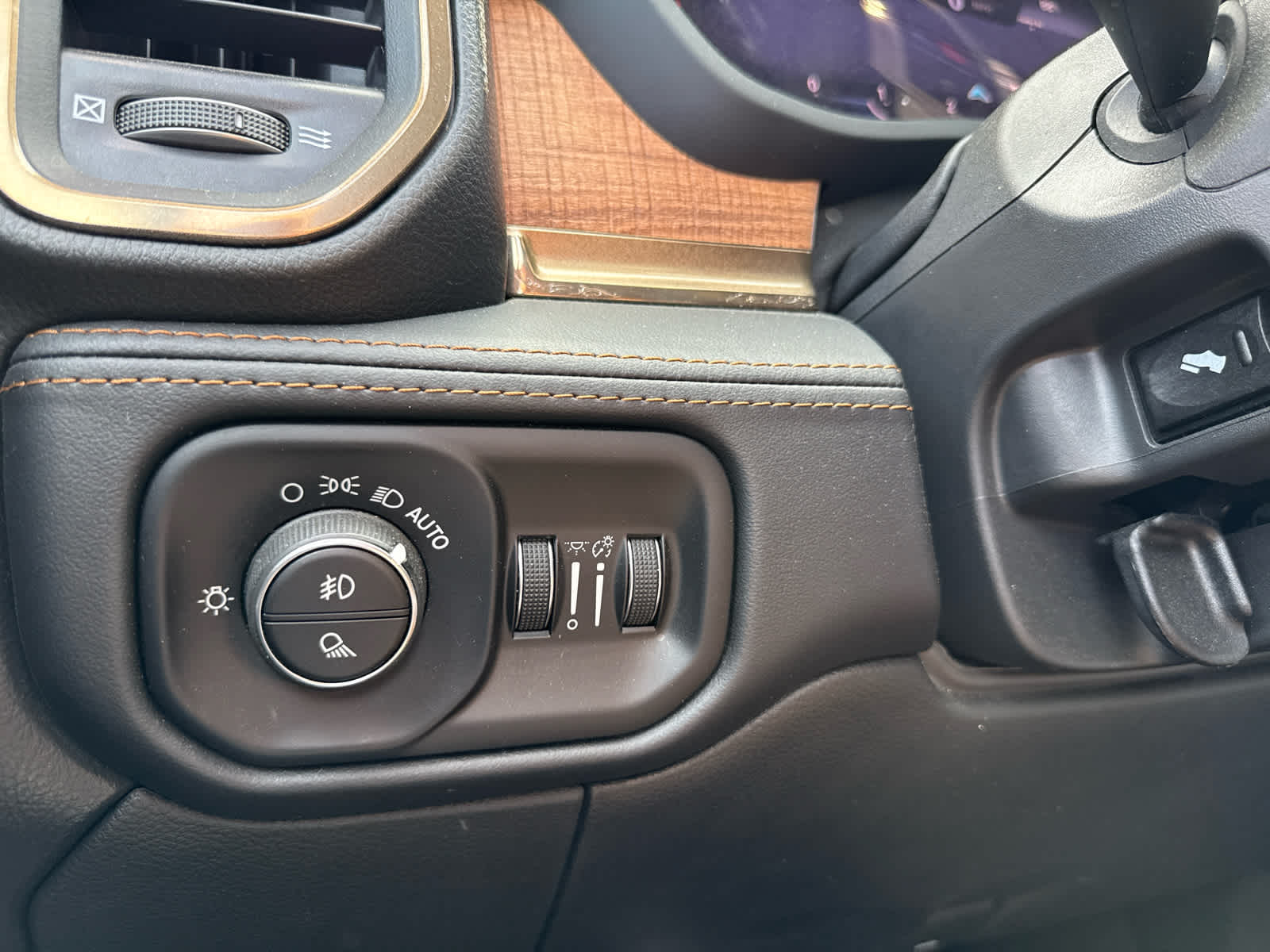 2024 RAM 3500 Limited Longhorn Mega Cab 4x4 6'4' Box