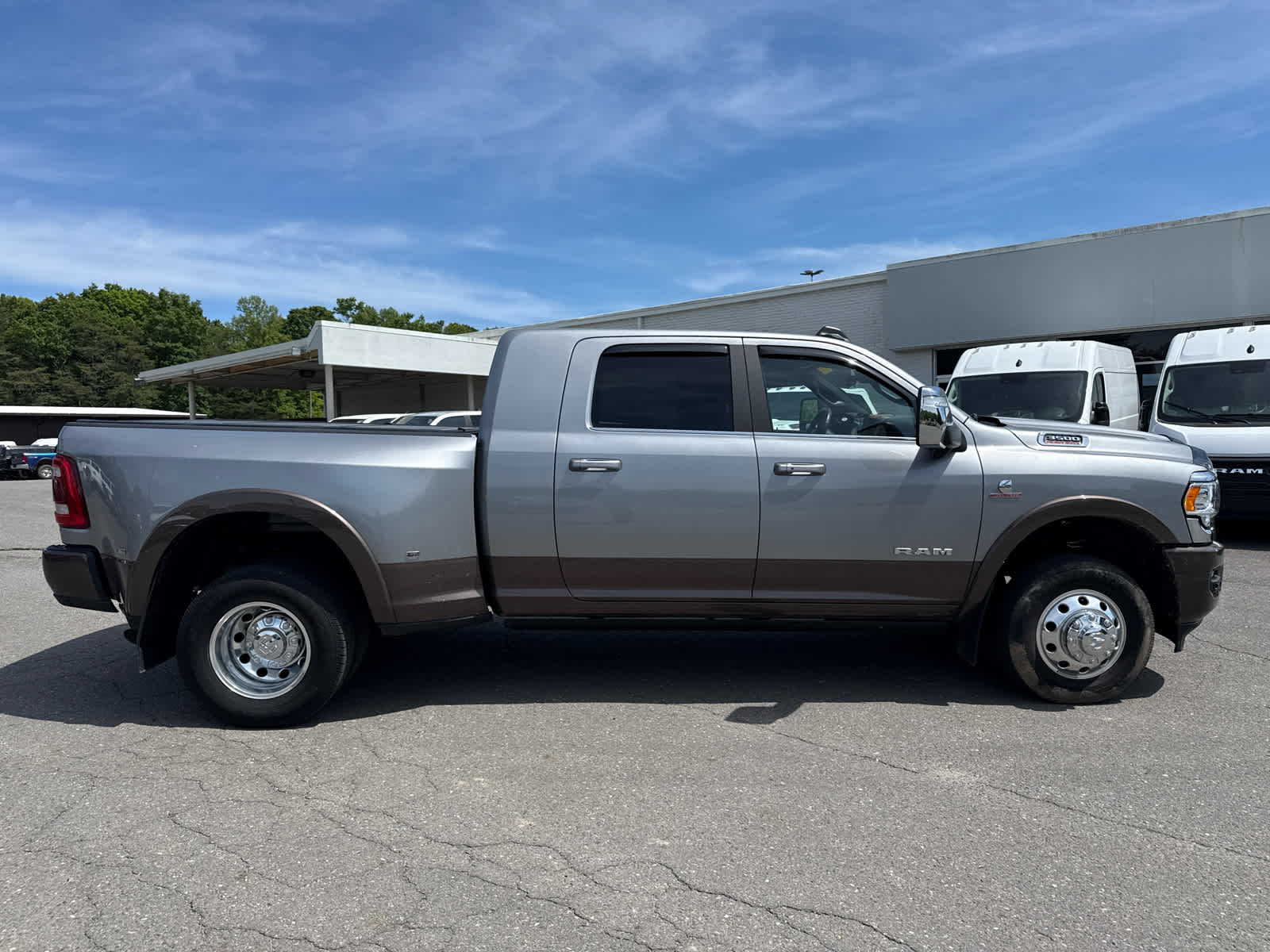 2024 RAM 3500 Limited Longhorn Mega Cab 4x4 6'4' Box