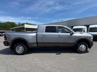 2024 RAM 3500 Limited Longhorn Mega Cab 4x4 6'4' Box