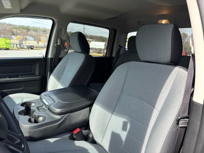 2023 RAM 1500 Classic Tradesman Crew Cab 4x4 5'7' Box