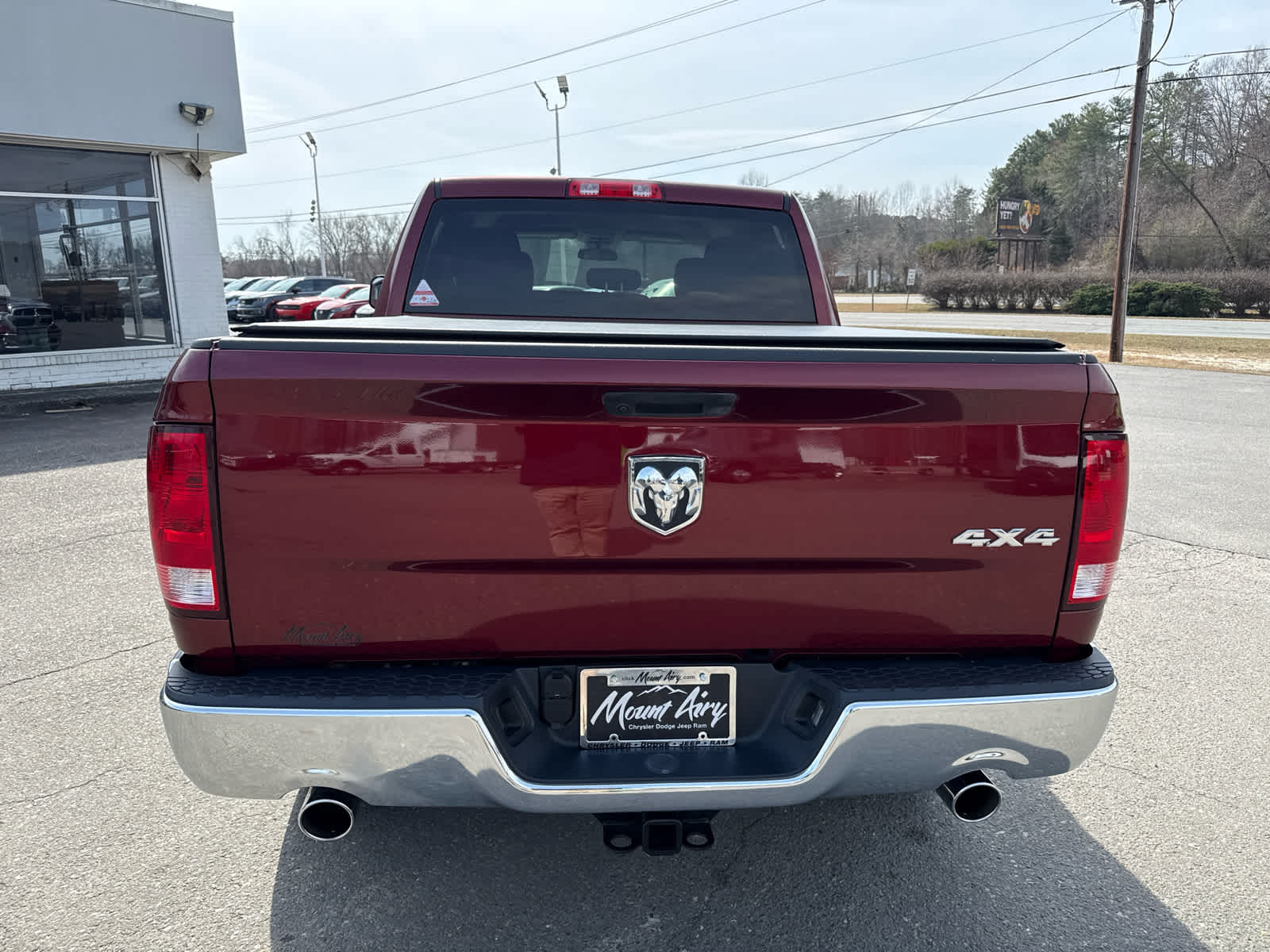 2023 RAM 1500 Classic Tradesman Crew Cab 4x4 5'7' Box