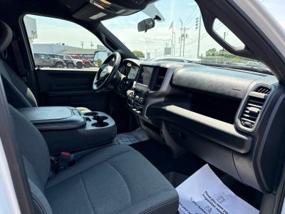 2021 RAM 2500 Tradesman Crew Cab 4x4 6'4' Box