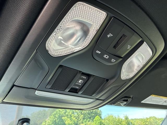 2021 RAM 2500 Tradesman Crew Cab 4x4 6'4' Box