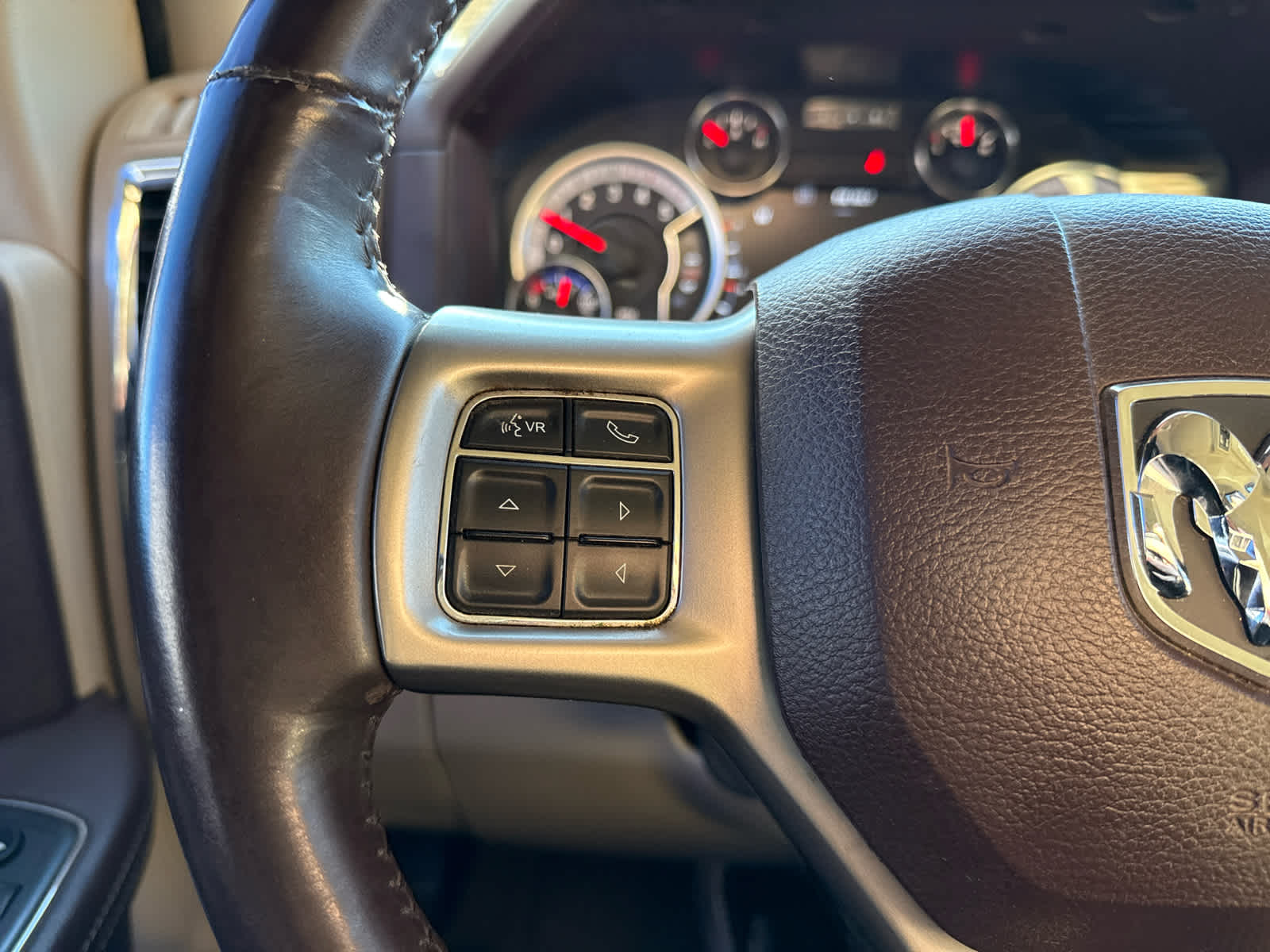 2017 RAM 2500 Laramie Mega Cab 4x4 6'4' Box