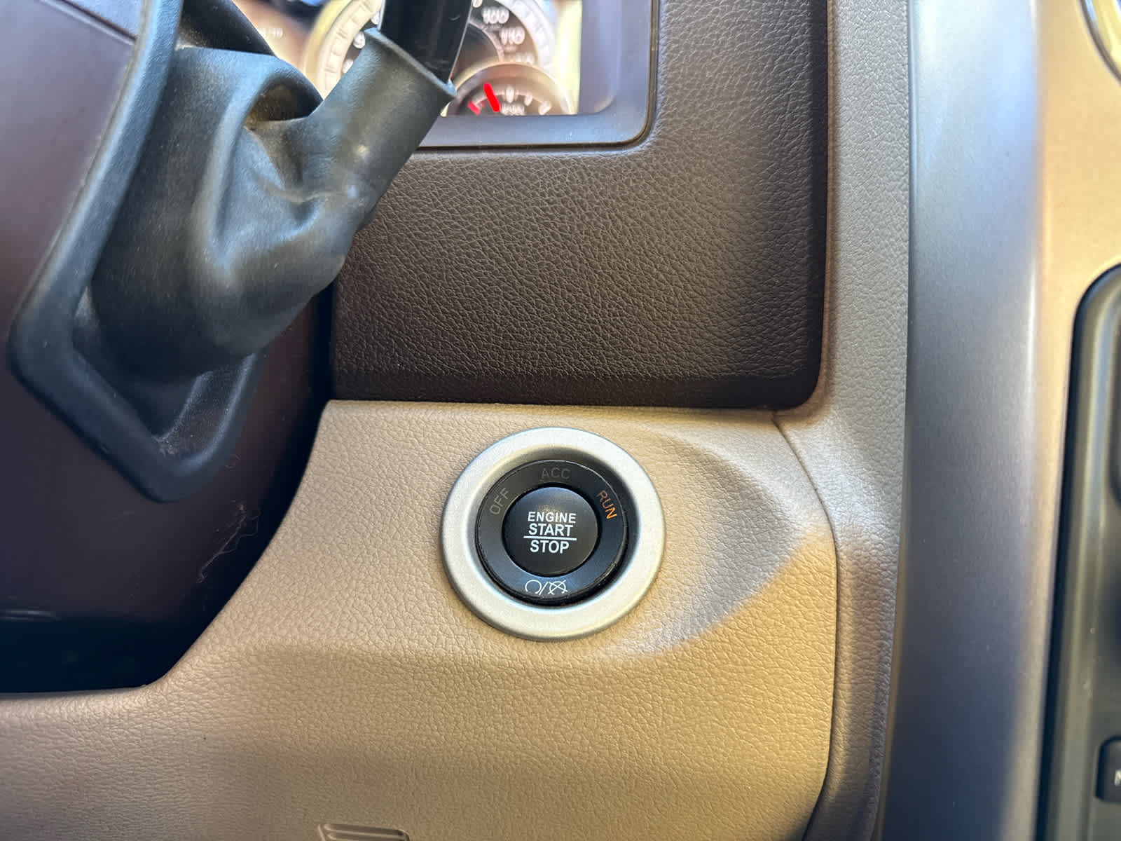 2017 RAM 2500 Laramie Mega Cab 4x4 6'4' Box