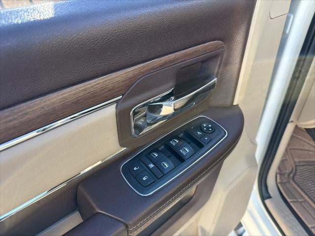 2017 RAM 2500 Laramie Mega Cab 4x4 6'4' Box