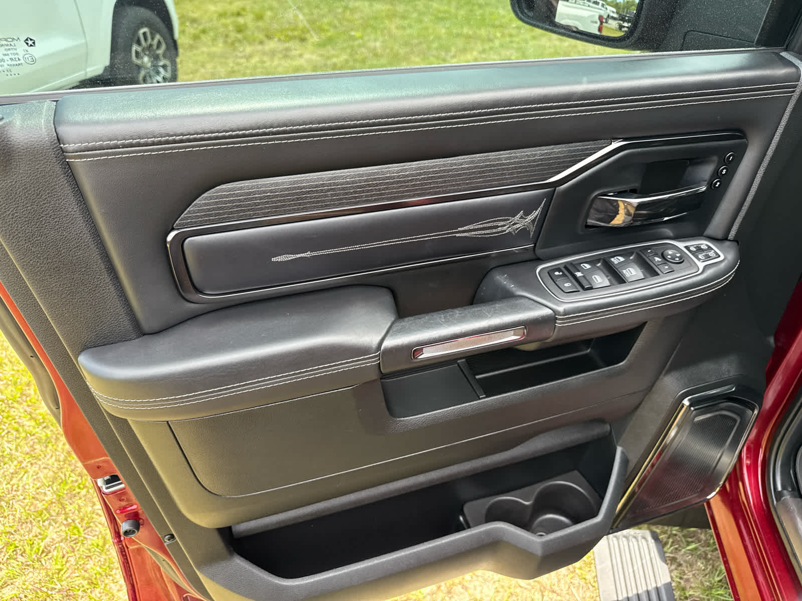 2024 RAM 2500 Limited Mega Cab 4x4 6'4' Box