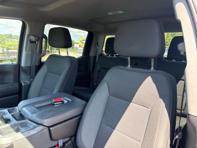 2023 Chevrolet Silverado 1500 4WD Crew Cab Short Bed Custom