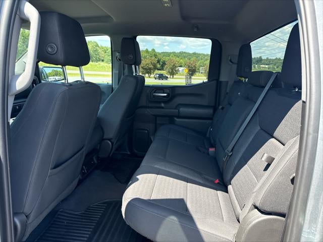 2023 Chevrolet Silverado 1500 4WD Crew Cab Short Bed Custom