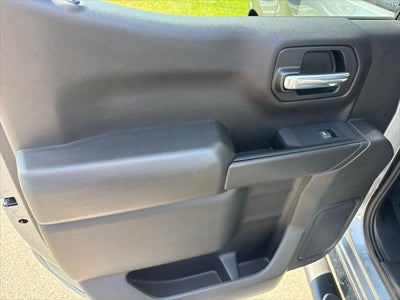 2023 Chevrolet Silverado 1500 4WD Crew Cab Short Bed Custom