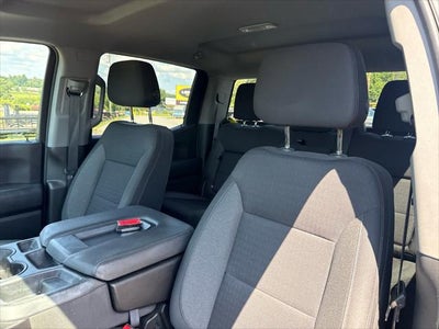2023 Chevrolet Silverado 1500 4WD Crew Cab Short Bed Custom
