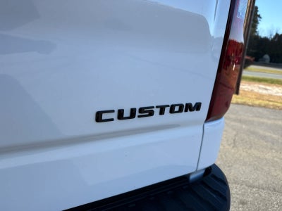 2024 Chevrolet Silverado 1500 4WD Crew Cab Short Bed Custom