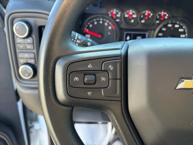 2024 Chevrolet Silverado 1500 4WD Crew Cab Short Bed Custom