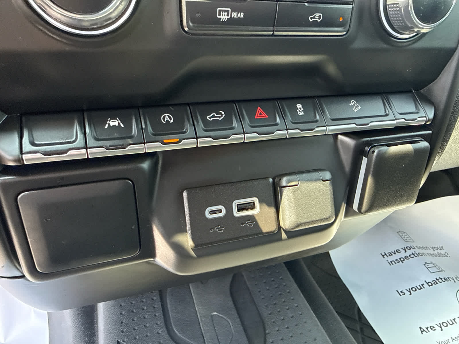 2024 Chevrolet Silverado 1500 4WD Crew Cab Short Bed Custom Trail Boss