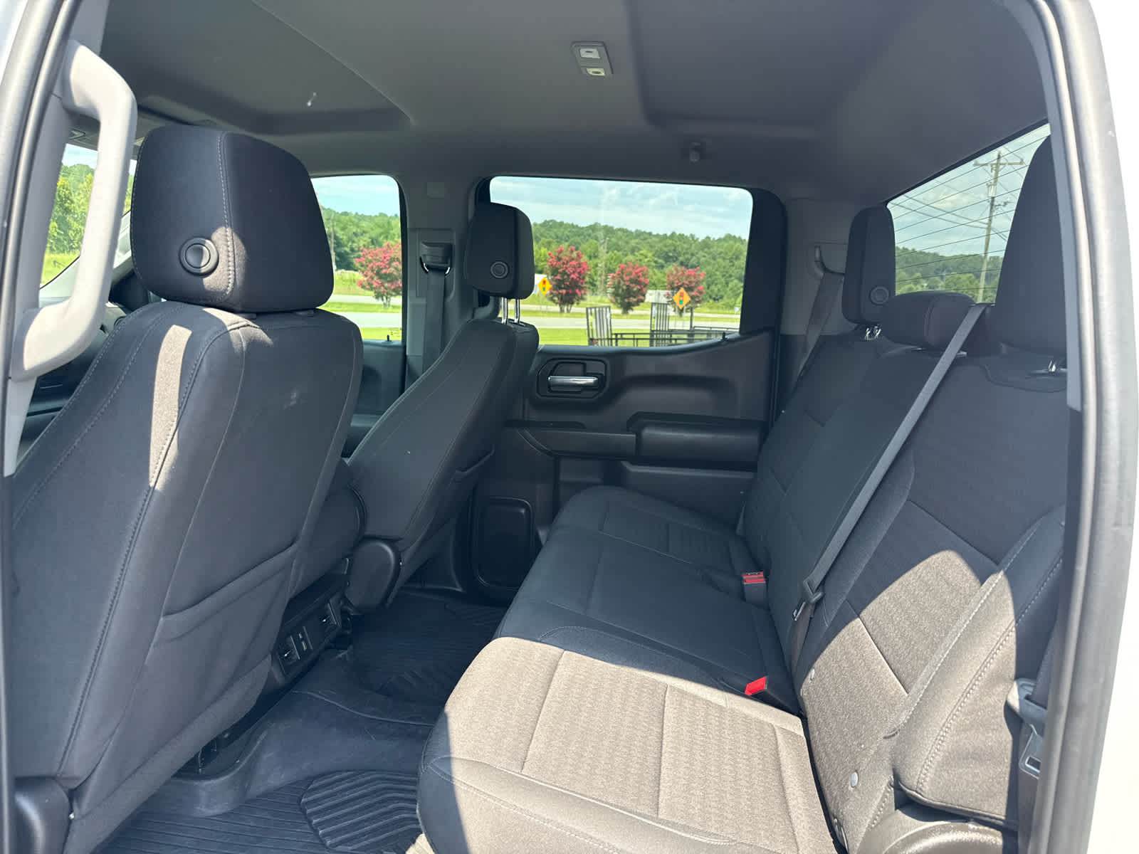 2024 Chevrolet Silverado 1500 4WD Crew Cab Short Bed Custom Trail Boss