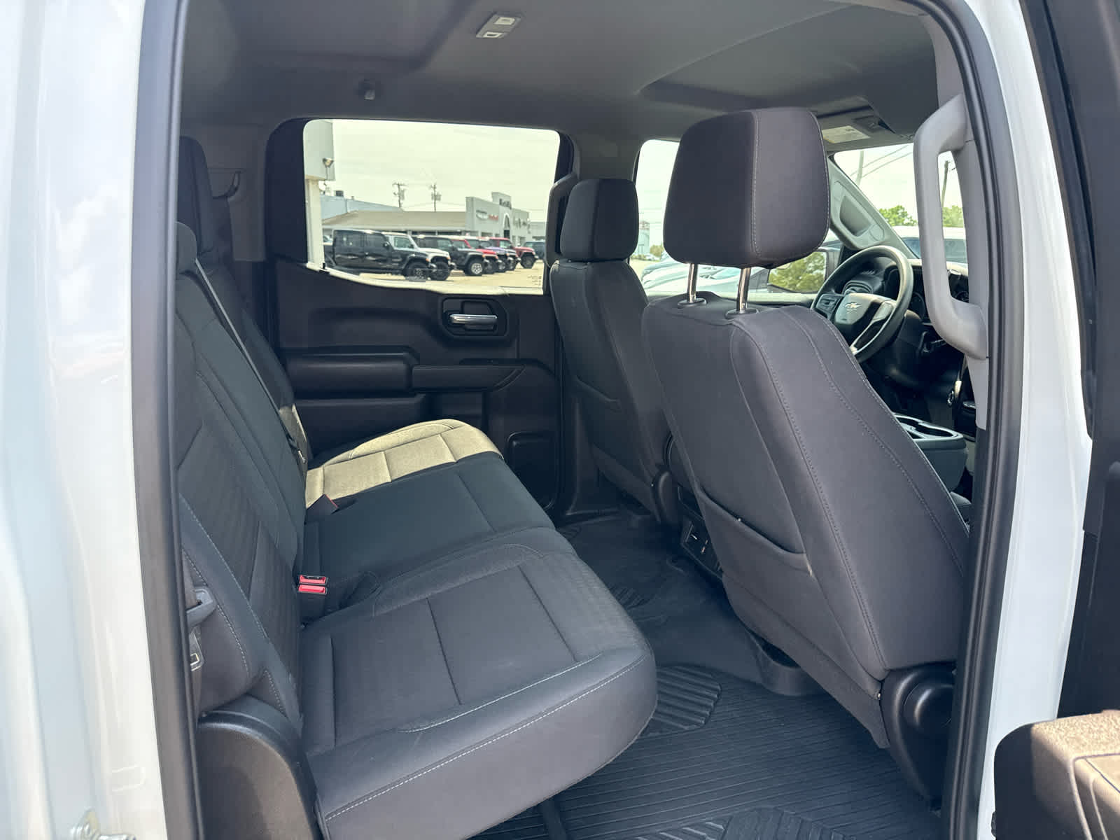 2024 Chevrolet Silverado 1500 4WD Crew Cab Short Bed Custom Trail Boss