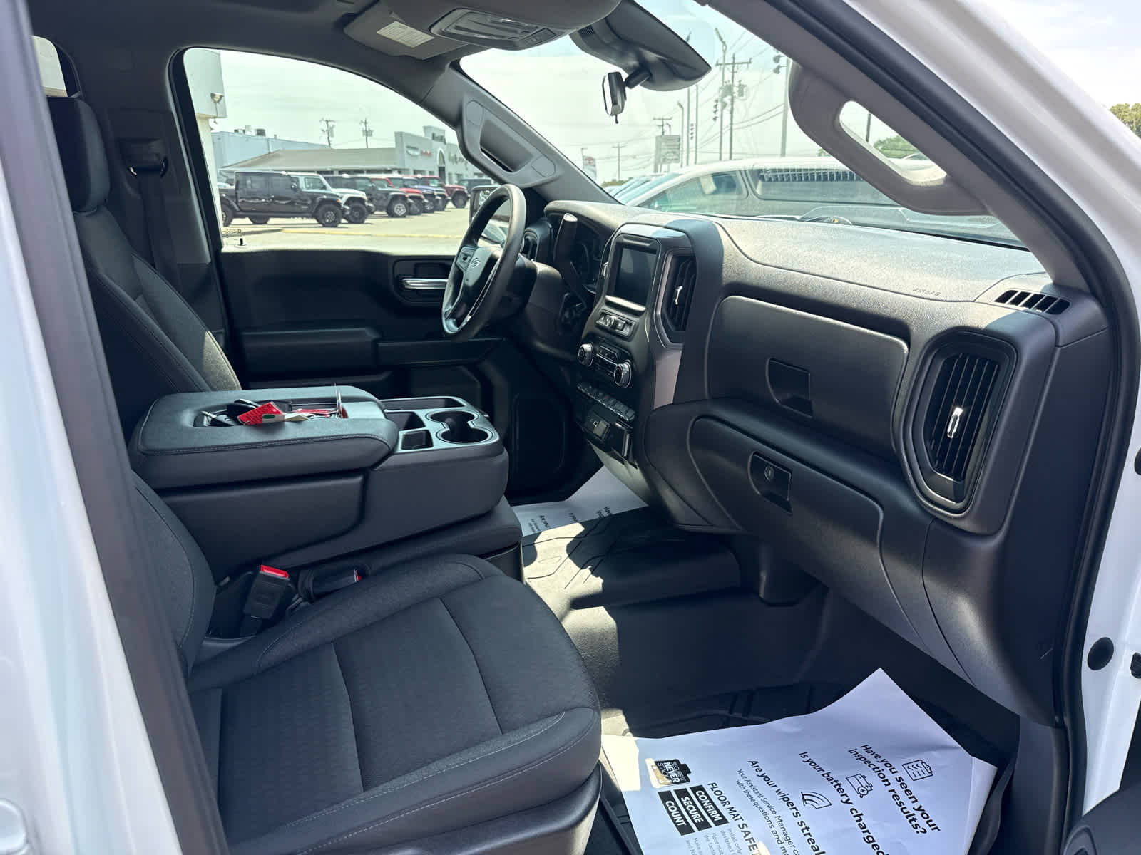 2024 Chevrolet Silverado 1500 4WD Crew Cab Short Bed Custom Trail Boss