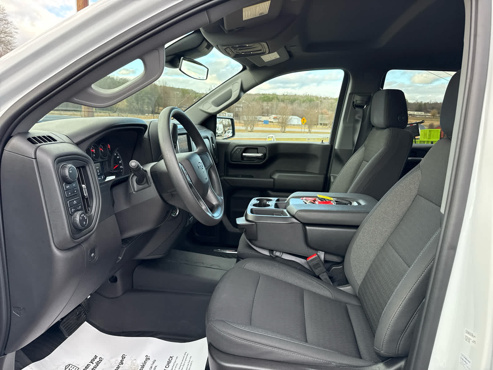 2024 Chevrolet Silverado 1500 4WD Crew Cab Short Bed Custom Trail Boss