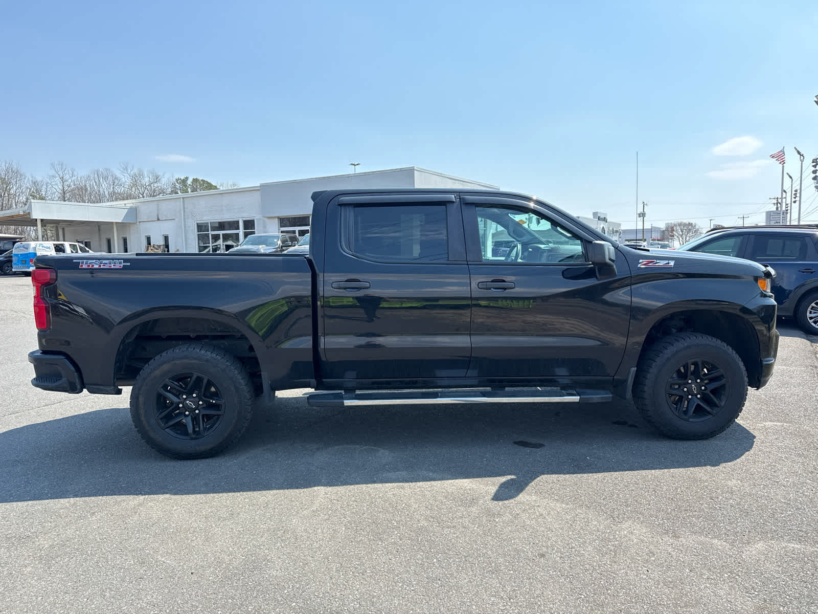 2020 Chevrolet Silverado 1500 4WD Crew Cab Short Bed Custom Trail Boss