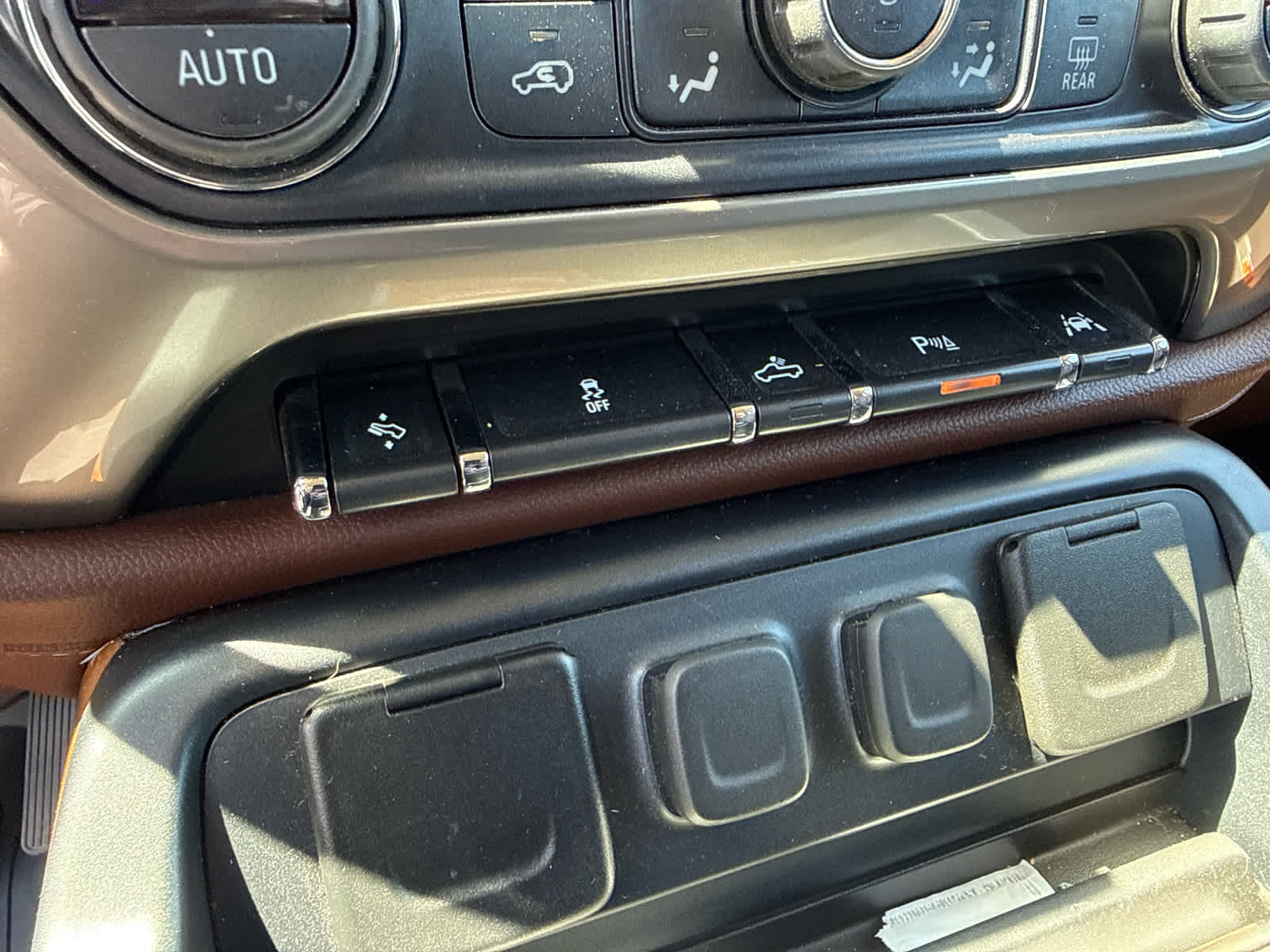 2018 Chevrolet Silverado 1500 High Country